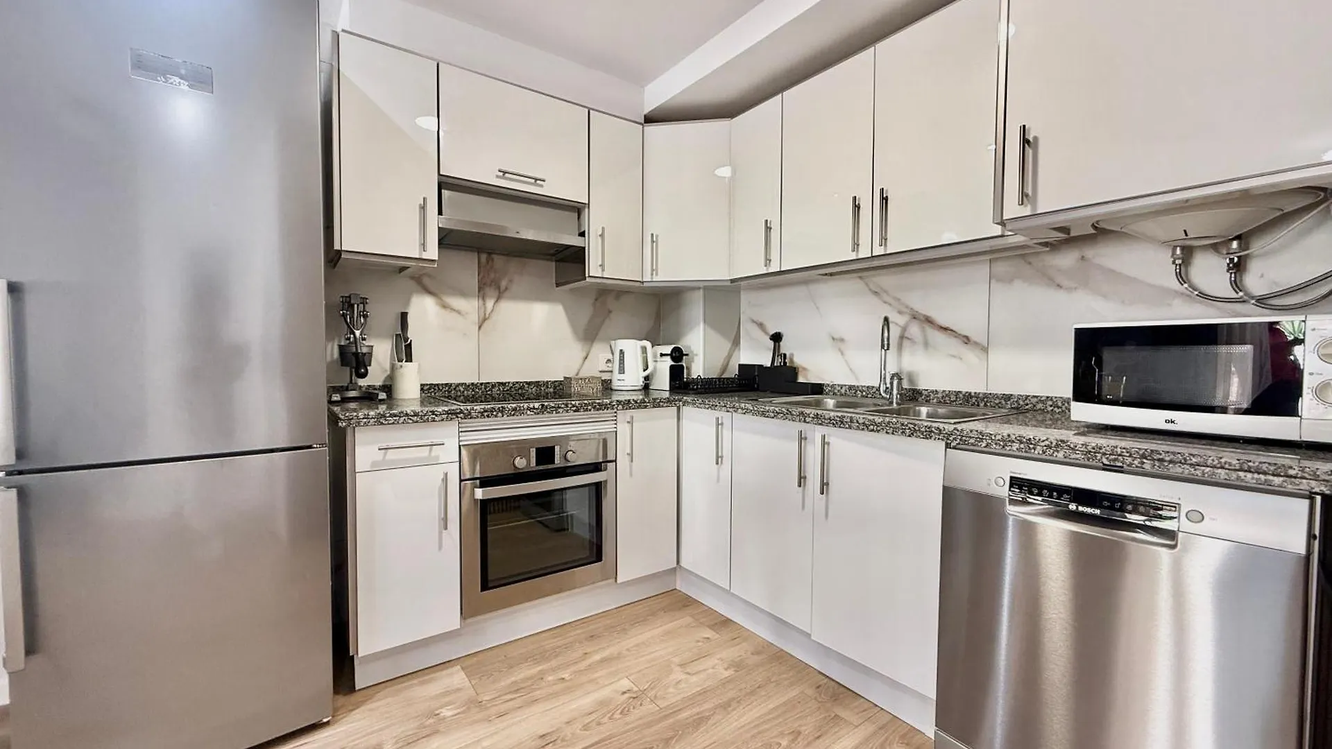 아데제 Paulmarie Family Duplex Playa De Fanabe 아파트